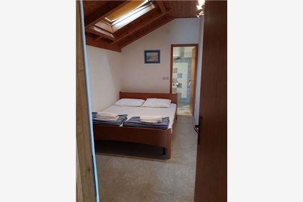 Apartment A2, for 5 persons