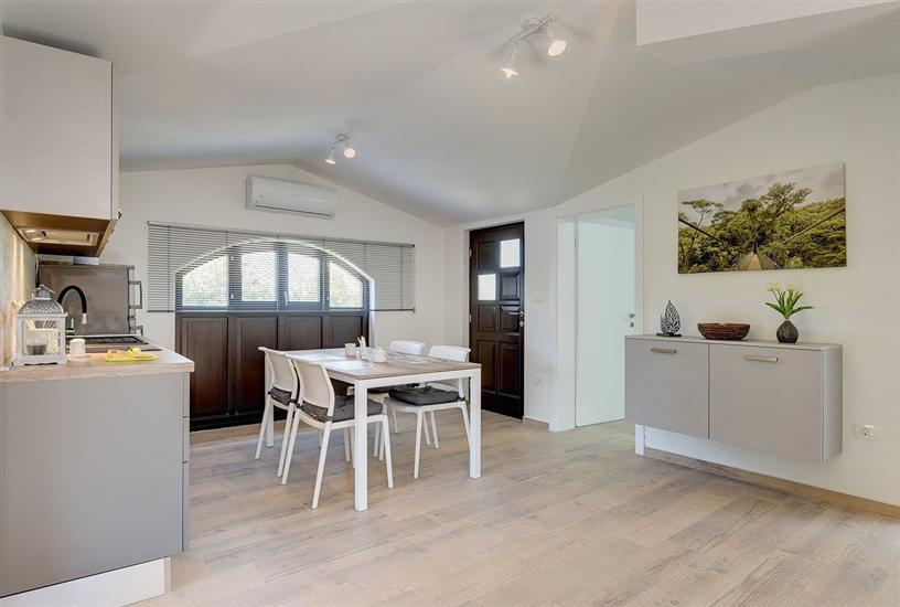 House K1, for 9 persons