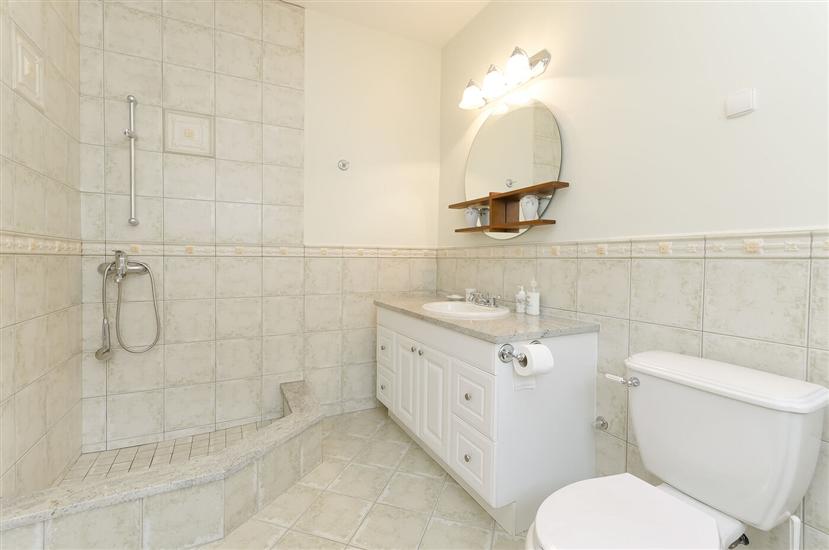 Apartment A1, for 7 persons