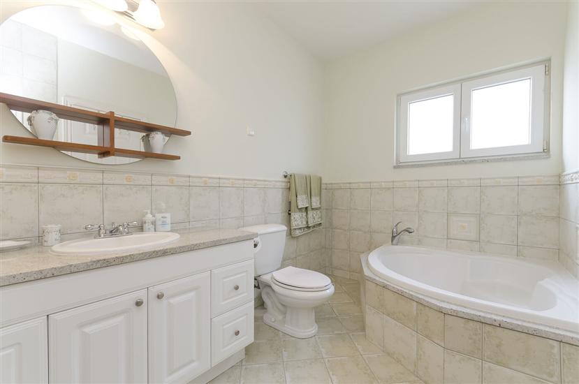 Apartment A1, for 7 persons