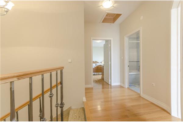 Apartment A1, for 7 persons