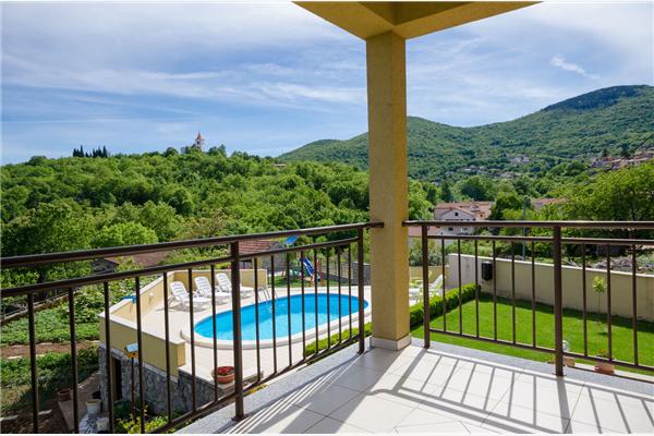 Apartment A2, for 7 persons