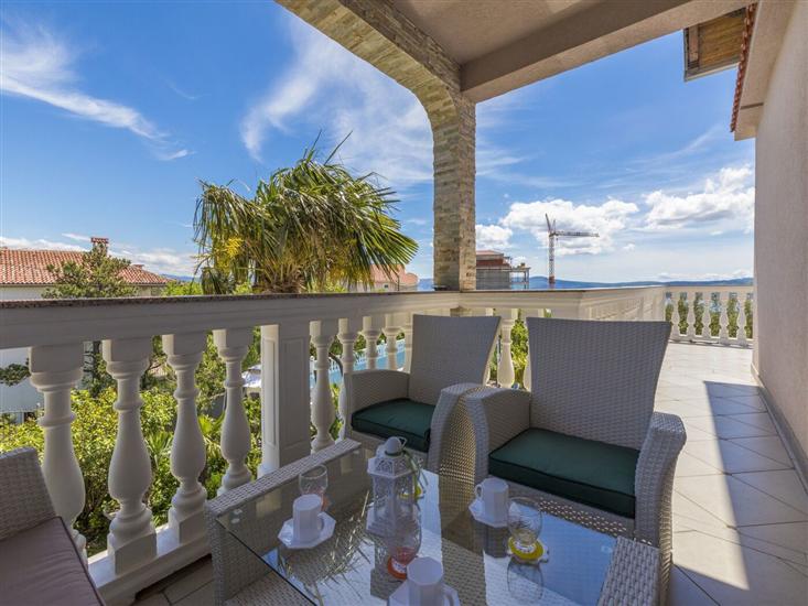 House K1, for 12 persons