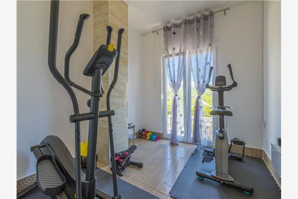 House K1, for 12 persons