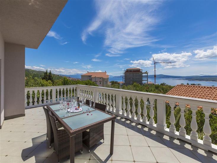 House K1, for 12 persons