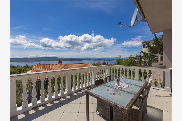 House K1, for 12 persons