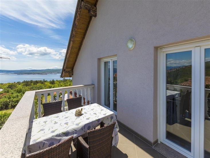 House K1, for 12 persons