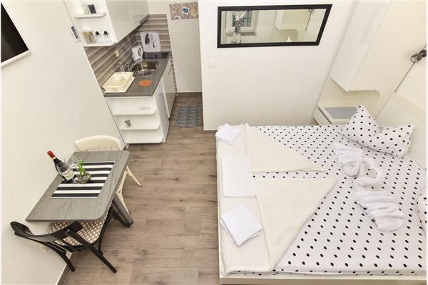 Apartment A1, for 2 persons