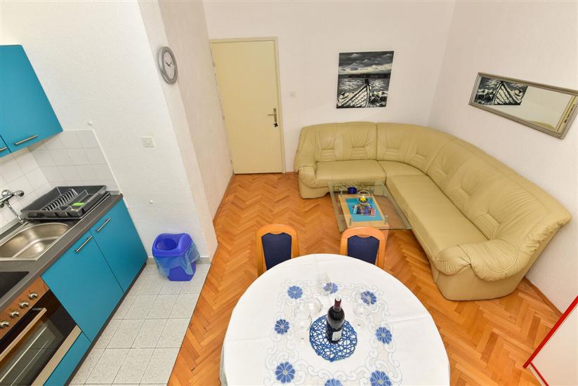 Apartment A4, for 4 persons