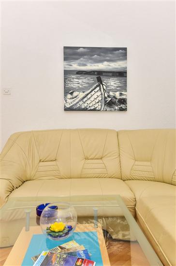 Apartment A4, for 4 persons