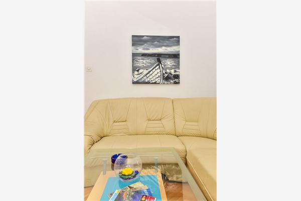 Apartment A4, for 4 persons