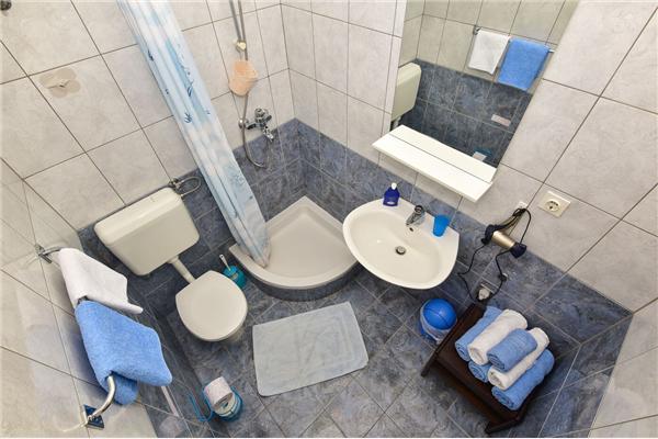 Apartment A4, for 4 persons