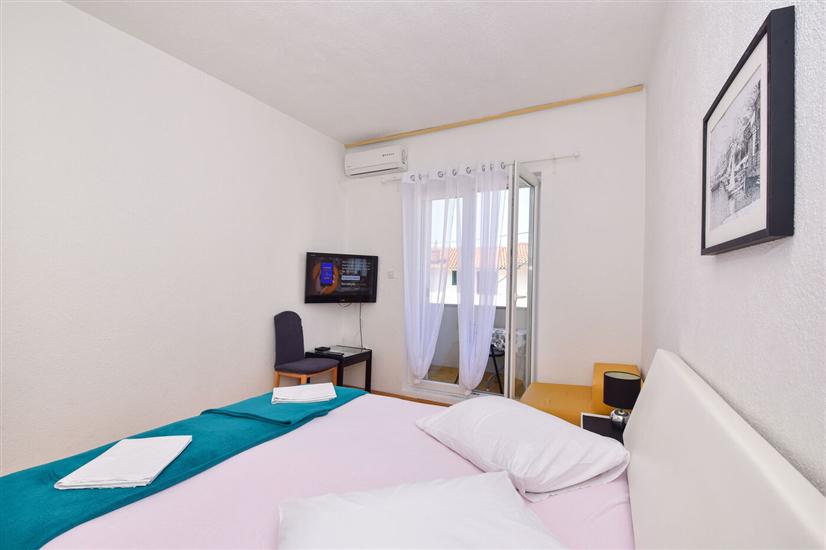 Apartment A4, for 4 persons
