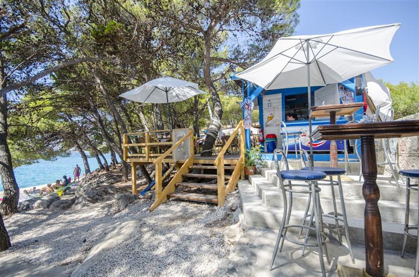 Apartmaji Mila Family & Pool Apartments