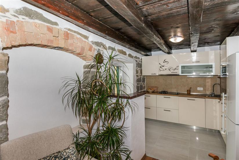 Apartment A1, for 5 persons