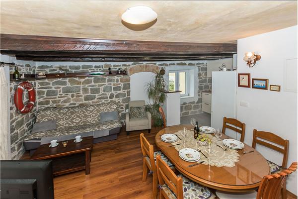 Apartment A1, for 5 persons