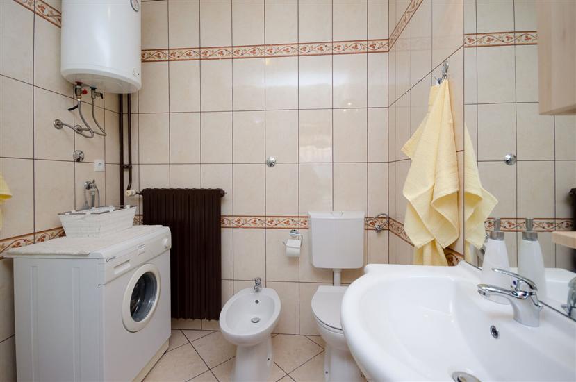 Apartment A1, for 2 persons