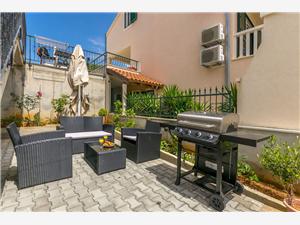 Boende vid strandkanten Šibeniks Riviera,BokaseaFrån 1288 SEK