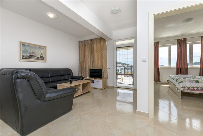 Apartment A3, for 6 persons