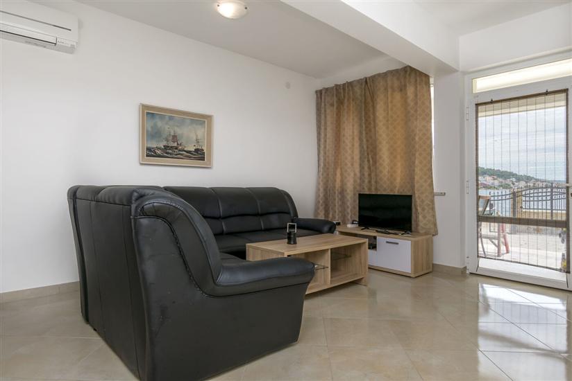 Apartment A3, for 6 persons