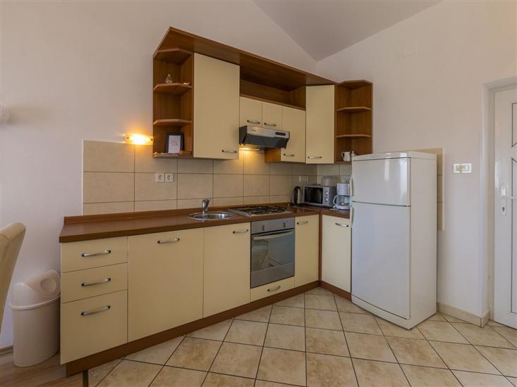 Apartment A1, for 6 persons