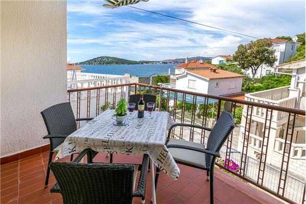 Apartment A2, for 2 persons