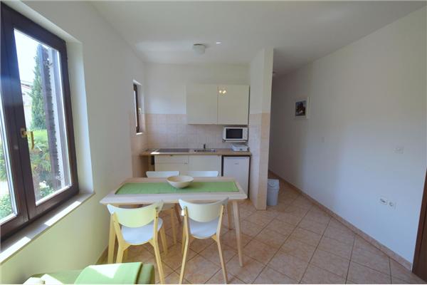 Apartment A1, for 5 persons