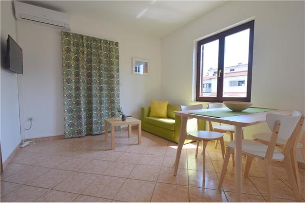 Apartment A1, for 5 persons