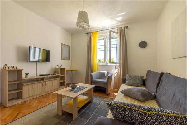 House K1, for 8 persons