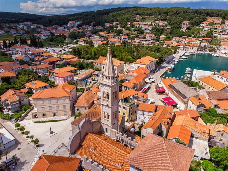 Jelsa - island Hvar