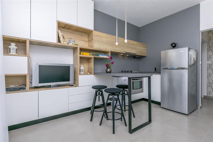 House K1, for 10 persons