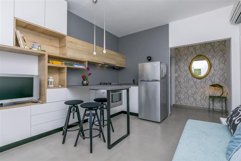 House K1, for 10 persons