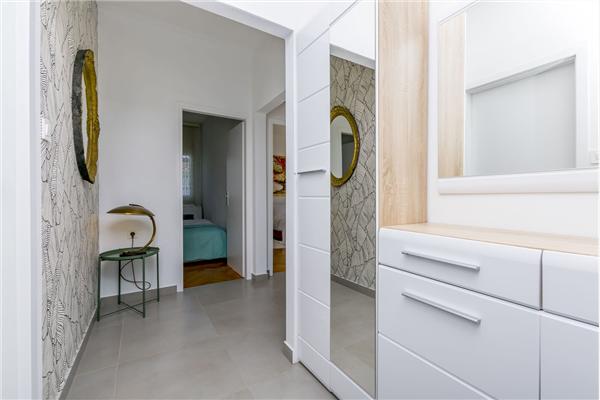 House K1, for 10 persons