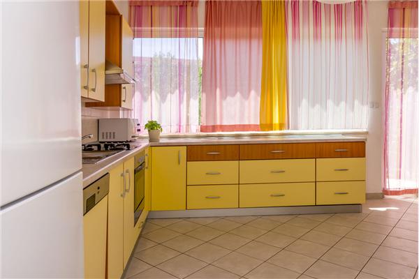 House K1, for 10 persons