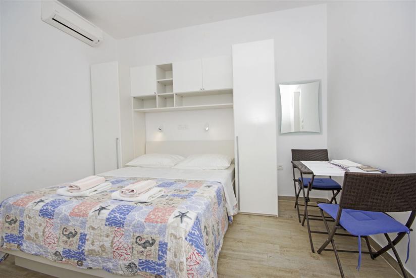 Apartment A1, for 2 persons