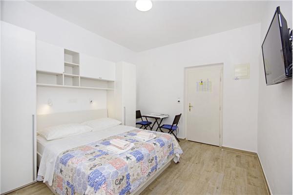 Apartment A1, for 2 persons