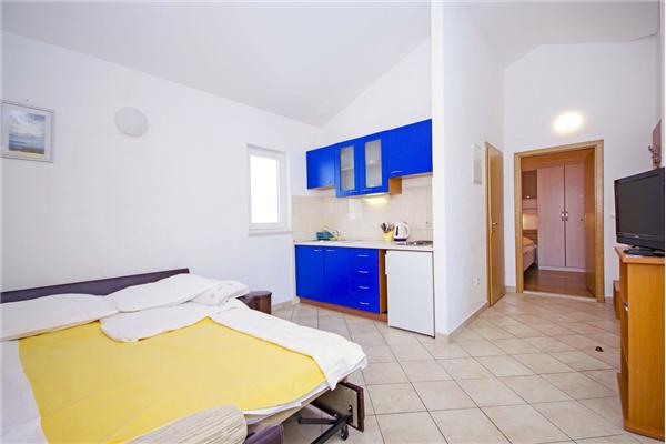 Apartment A5, for 2 persons