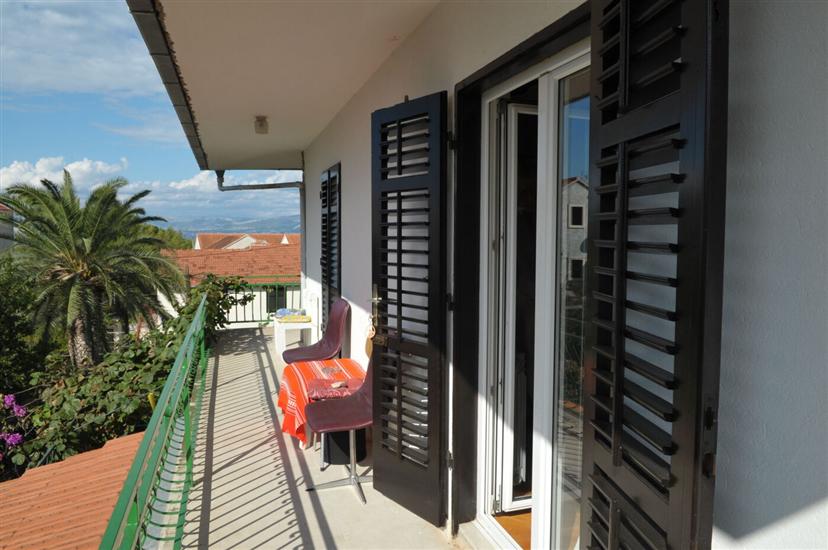 Apartment A2, for 7 persons