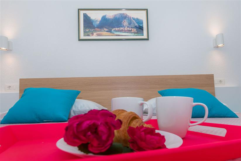 Apartment A1, for 5 persons