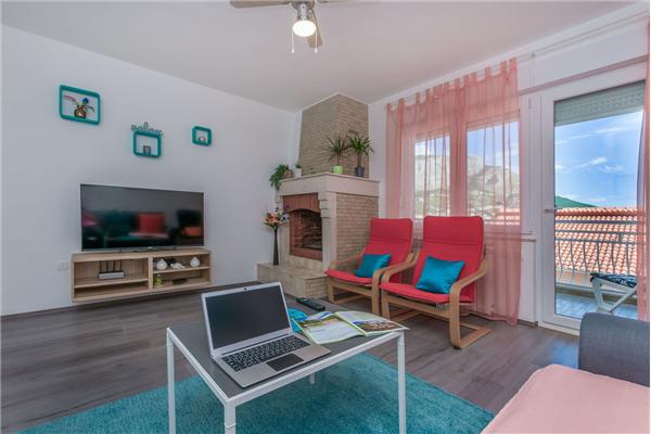 Apartment A1, for 5 persons