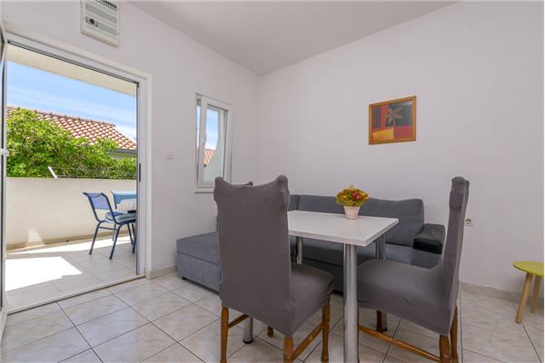 Apartment A2, for 4 persons