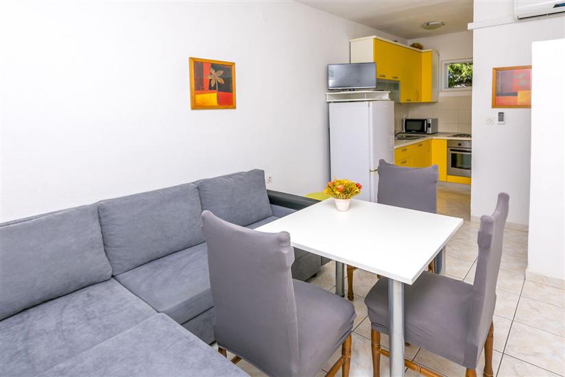 Apartment A2, for 4 persons