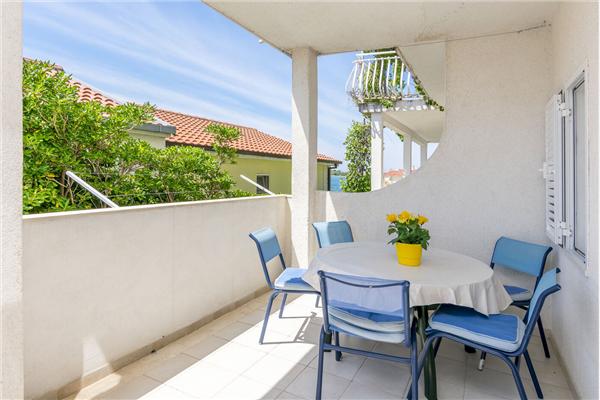 Apartment A2, for 4 persons