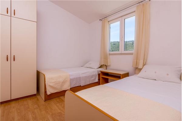 Apartment A3, for 4 persons
