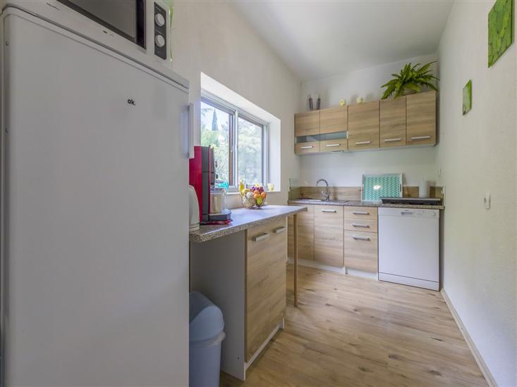 Apartment A2, for 5 persons