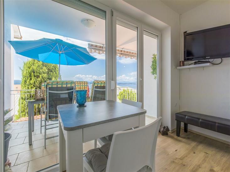 Apartment A2, for 5 persons