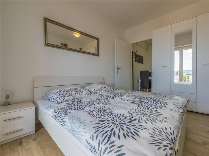 Apartment A2, for 5 persons