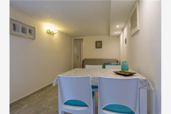 Apartment A1, for 3 persons