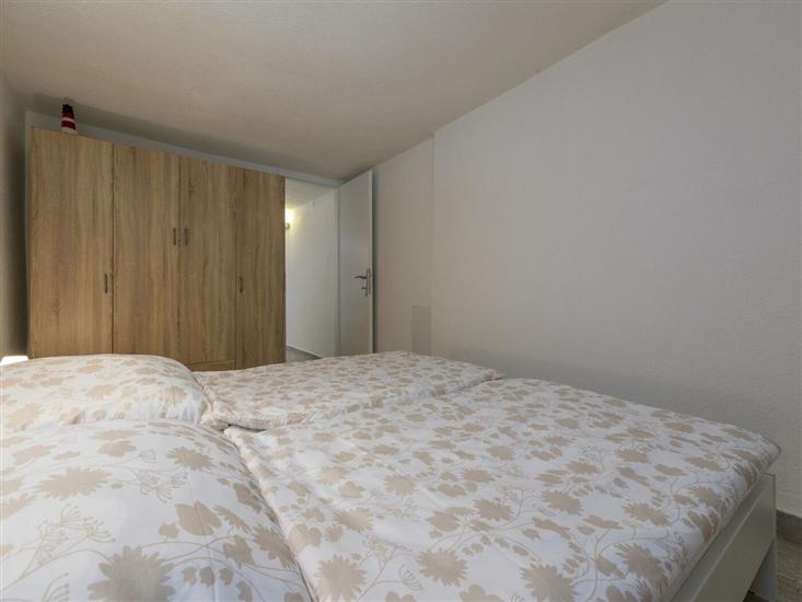 Apartment A1, for 3 persons