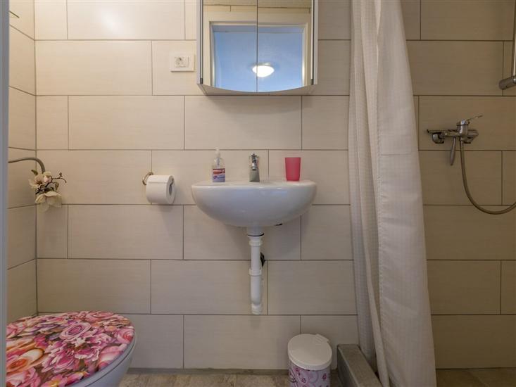 Apartment A1, for 3 persons